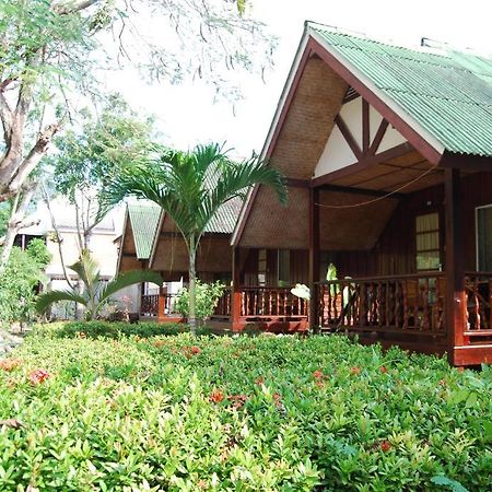 Rose Garden Samui Bungalows شاطئ لاماي الغرفة الصورة