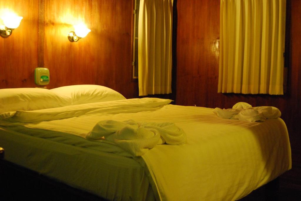 Rose Garden Samui Bungalows شاطئ لاماي الغرفة الصورة